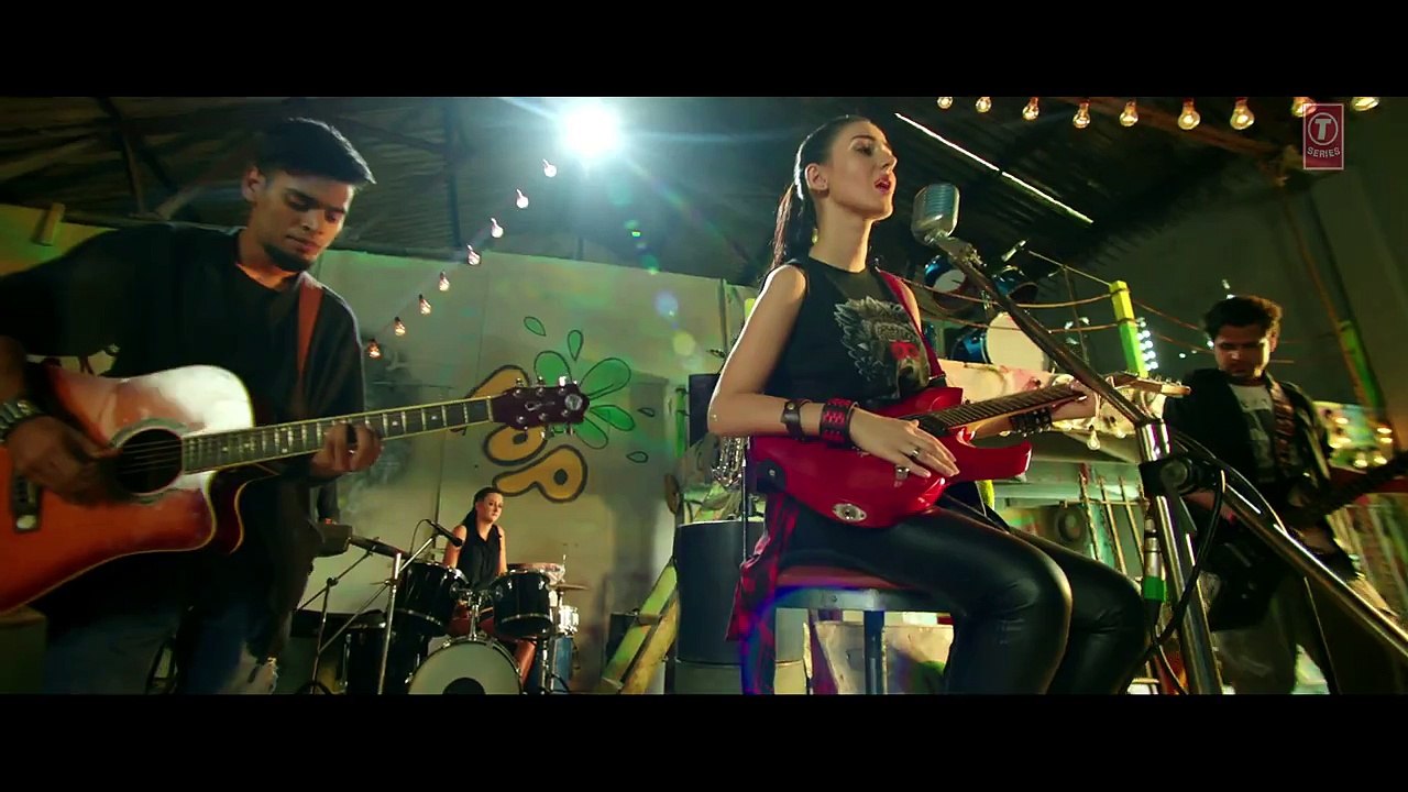 Wafa Ne Bewafai VIDEO Song - TERAA SURROOR - Himesh Reshammiya, Farah Karimaee -
