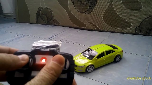 oyuncak arabalar, kumandalı oyuncak araba,kumandalı yarış arabası