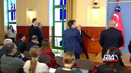 تركيا تستدعي السفير الأمريكي لديها بسبب الأكراد