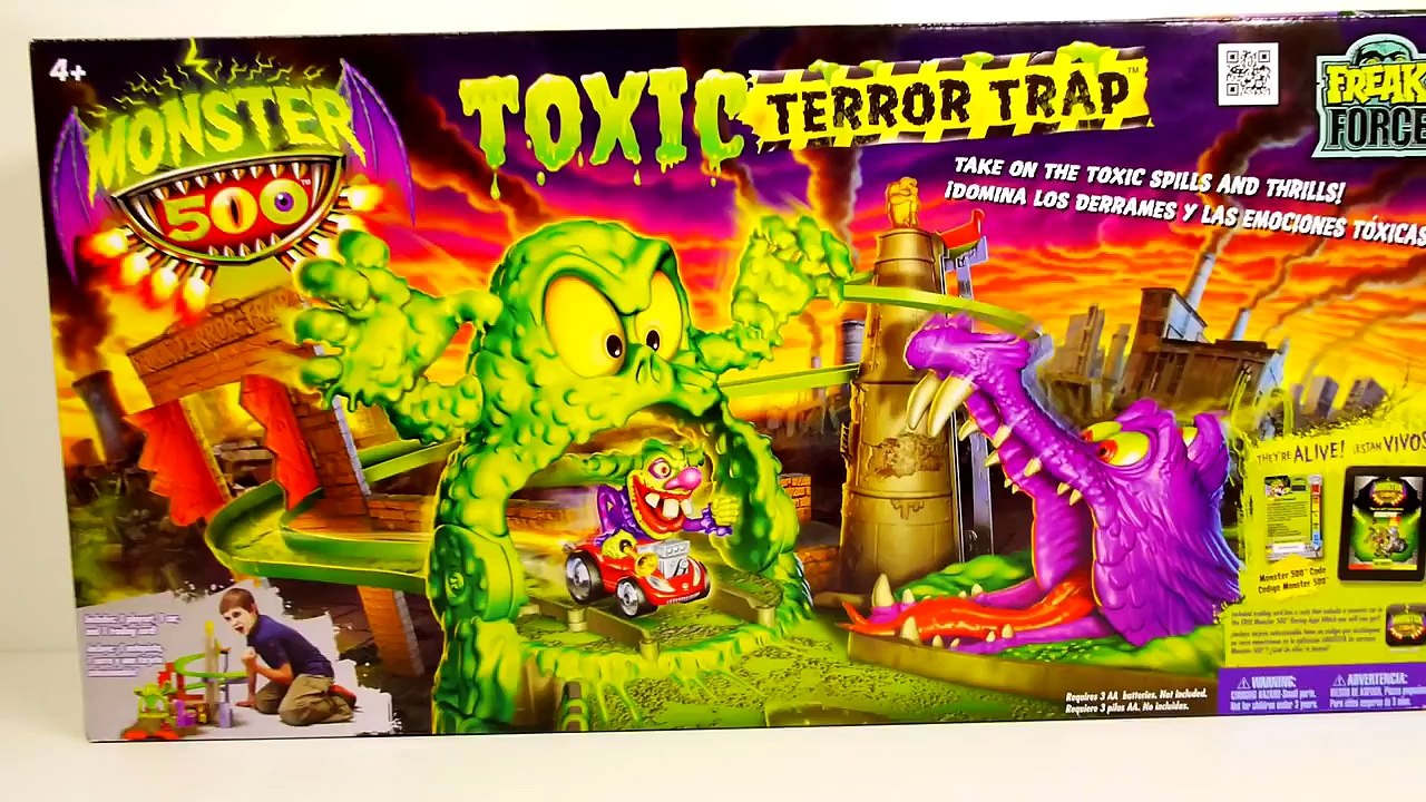 Monster 500 Toxic Terror Trap Race Track + Pixar Cars 2 Play Doh Toys Review - Disney Cars