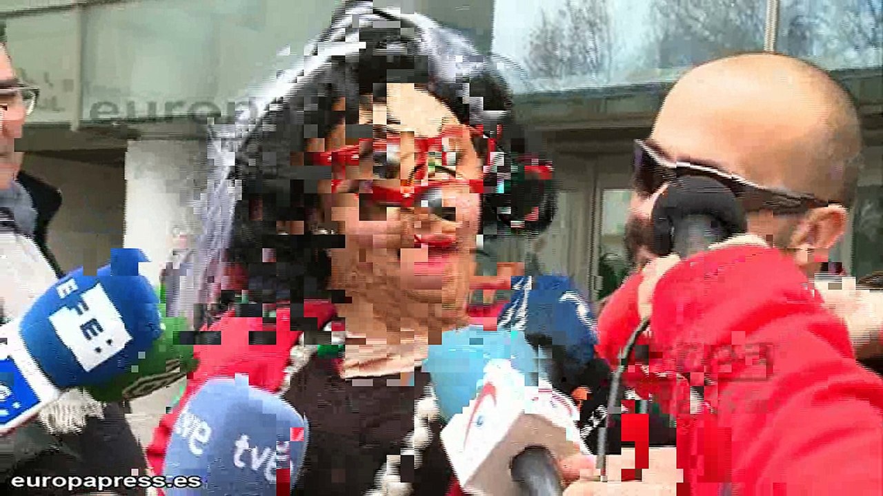 Ventrílocuo imita a Rita Barberá