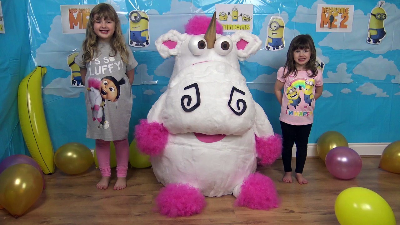 Despicable Me Minion Movie Super Giant Egg Surprise Fun Toys