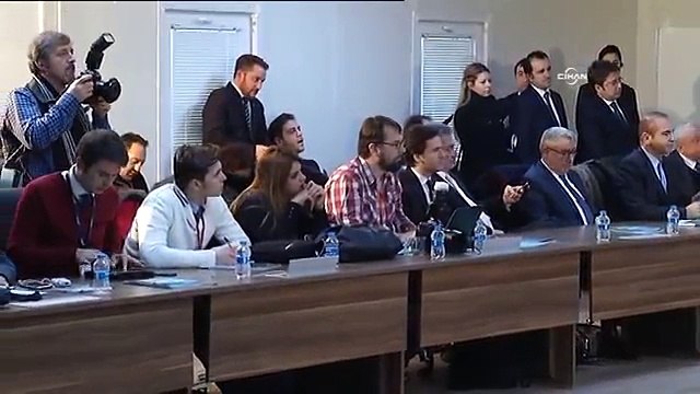 Davutoğlu'nun dili sürçtü: Sayın Başbakanımızın…