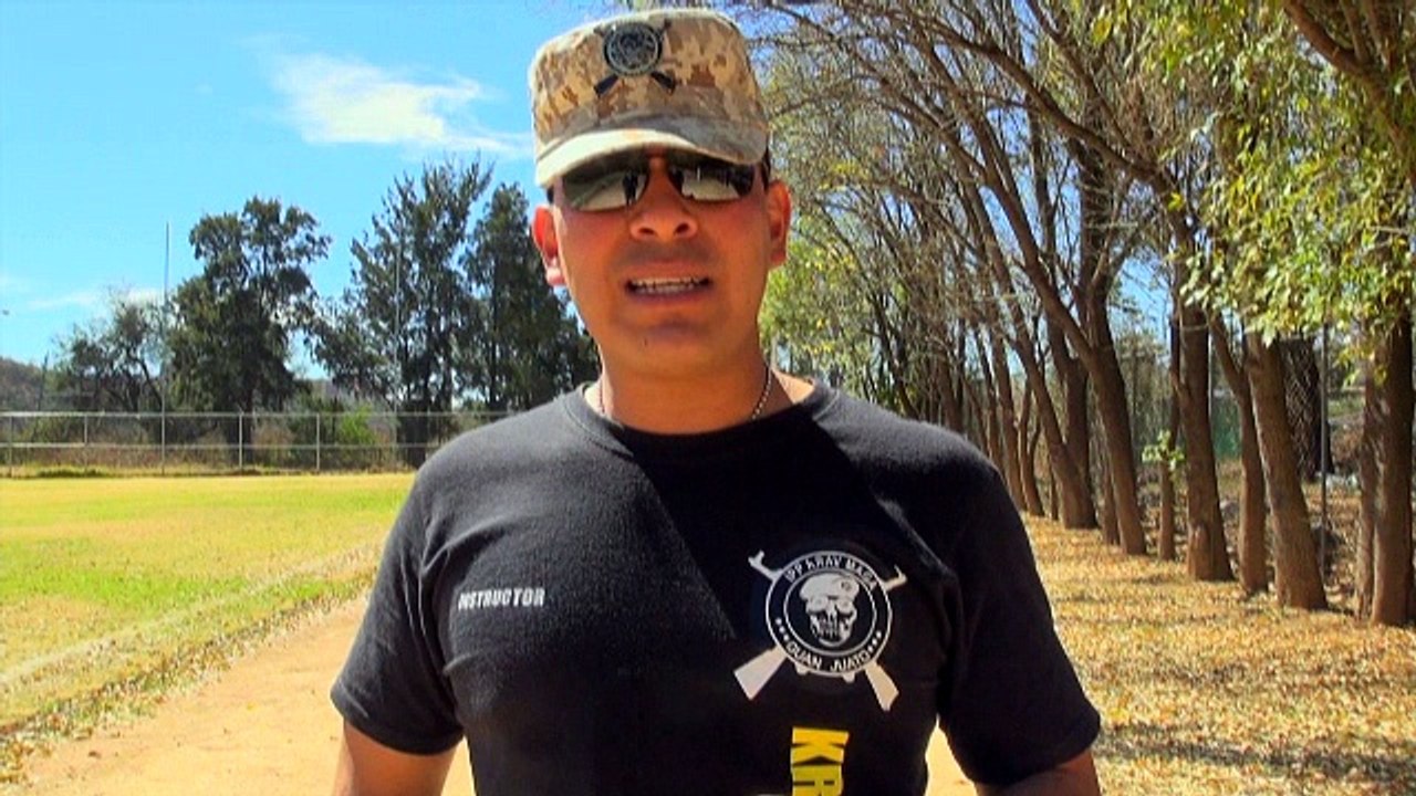 -Capsula- El Comandante Alberto Pegueros nos enseña qué hacer en caso de una agresión