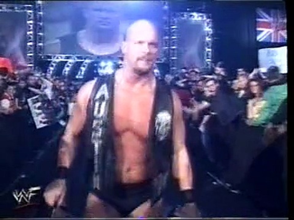 stephanie terri molly trish lita and debra insurrextion 2001