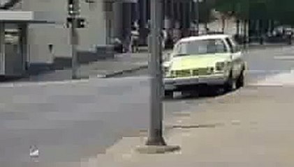 Car crash scene uncut Car Crash Videos