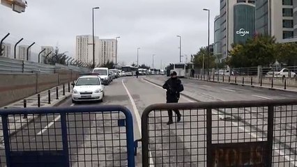 Kapalı Bank Asya’ya polis ablukası sürüyor