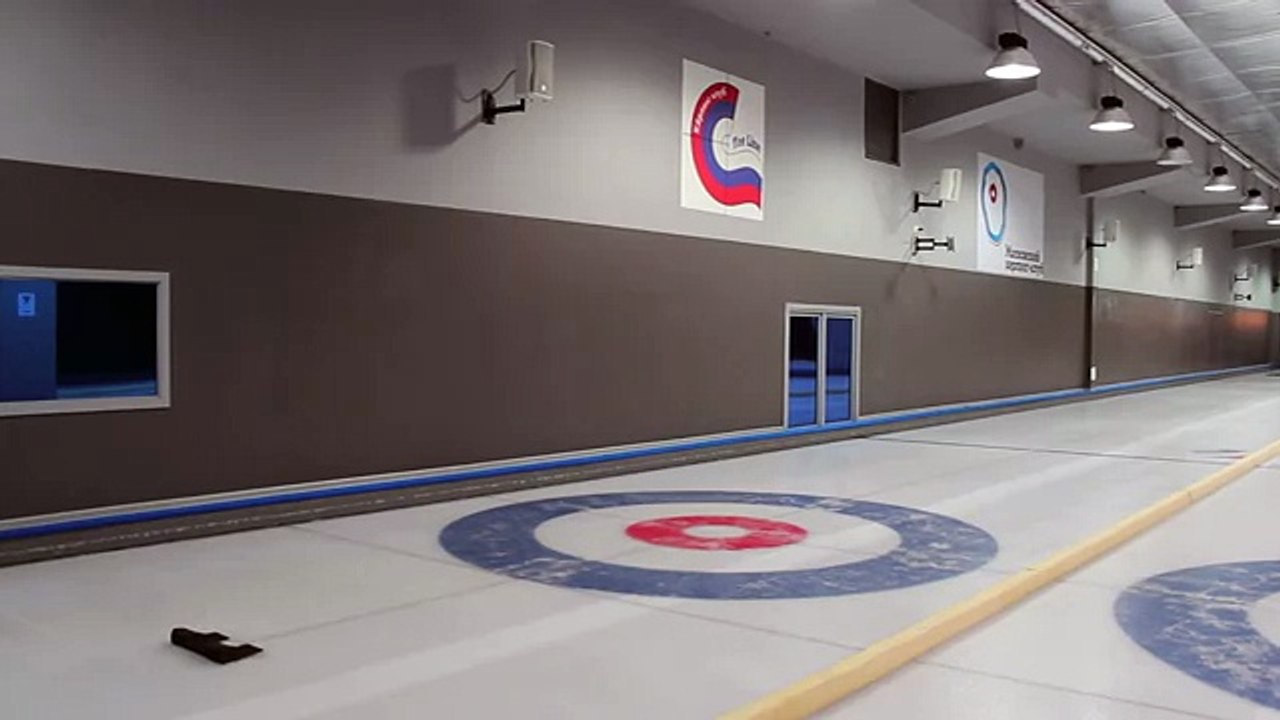 Обзор керлинг зала