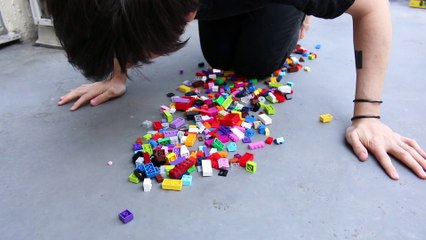 【流血】地獄のレゴ踏んづけチャレンジ