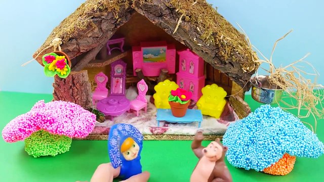 Masha et lOurs épisodes en italien! Masha et les CHAMPIGNONS Ours! Jeux pour les enfants! - 2016