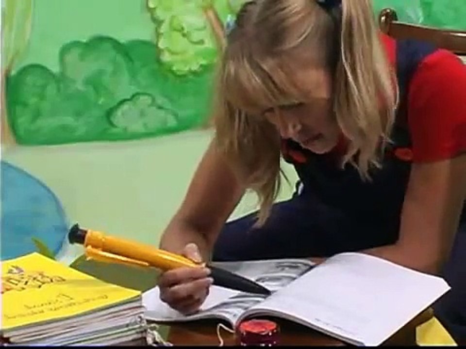 Classroom Actions & Commands pt.9: English Conversation Skit for Children by Pumkin.com
