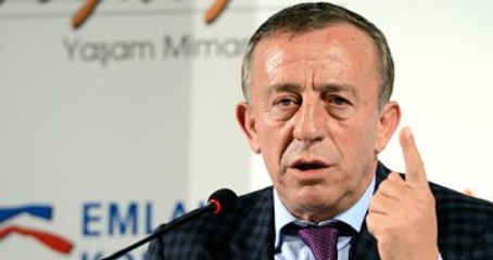 Ali Ağaoğlu, İnşaat Sektörü için Yapılan Plan Değişikliklerini Eleştirdi