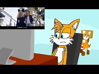 Tails Reacts To What Does The Fox Say? (with song)