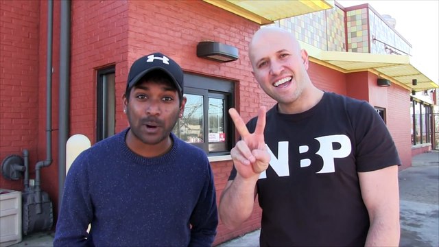 Quand un crocodile te suit au drive - Caméra cachée énorme!