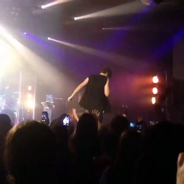 «Supremacy» (фрагмент) А.Бон («Космонавт», СПб, 3.03.2016) (maria_skudina)