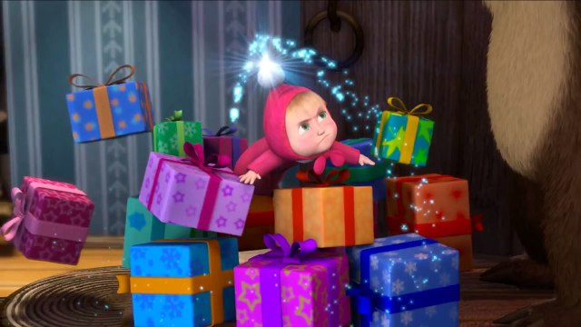 Маша и Медведь - Новогодняя песенка (Раз, два, три! Елочка, гори!)