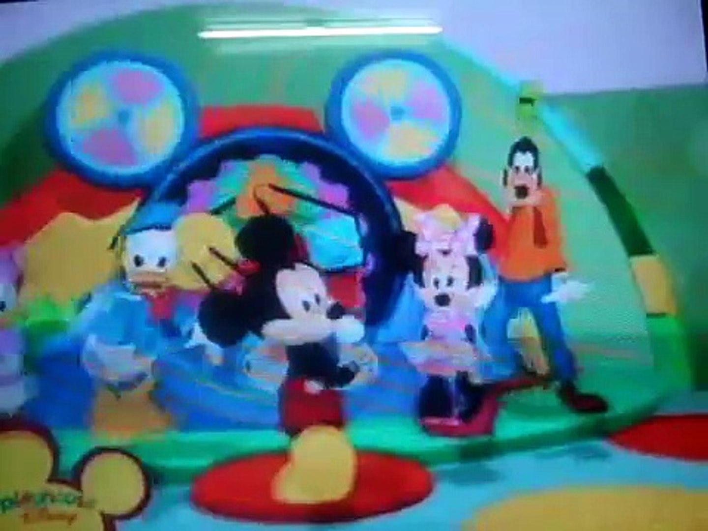 Mickey Mouse Hot Dog Song - Uploaded for my baby. - video Dailymotion