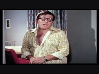 ΕΓΩ ΠΡΕΠΕΙ ΠΡΩΤΑ ΝΑ ΡΩΤΗΣΩ ΤΗ ΜΑΜΑ !!!