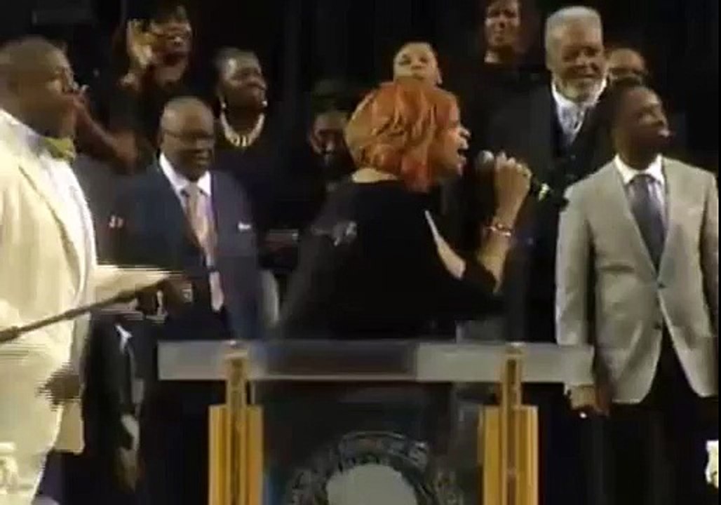 Karen Clark-Shear Praise Break at VA 2nd COGIC Holy Convocation