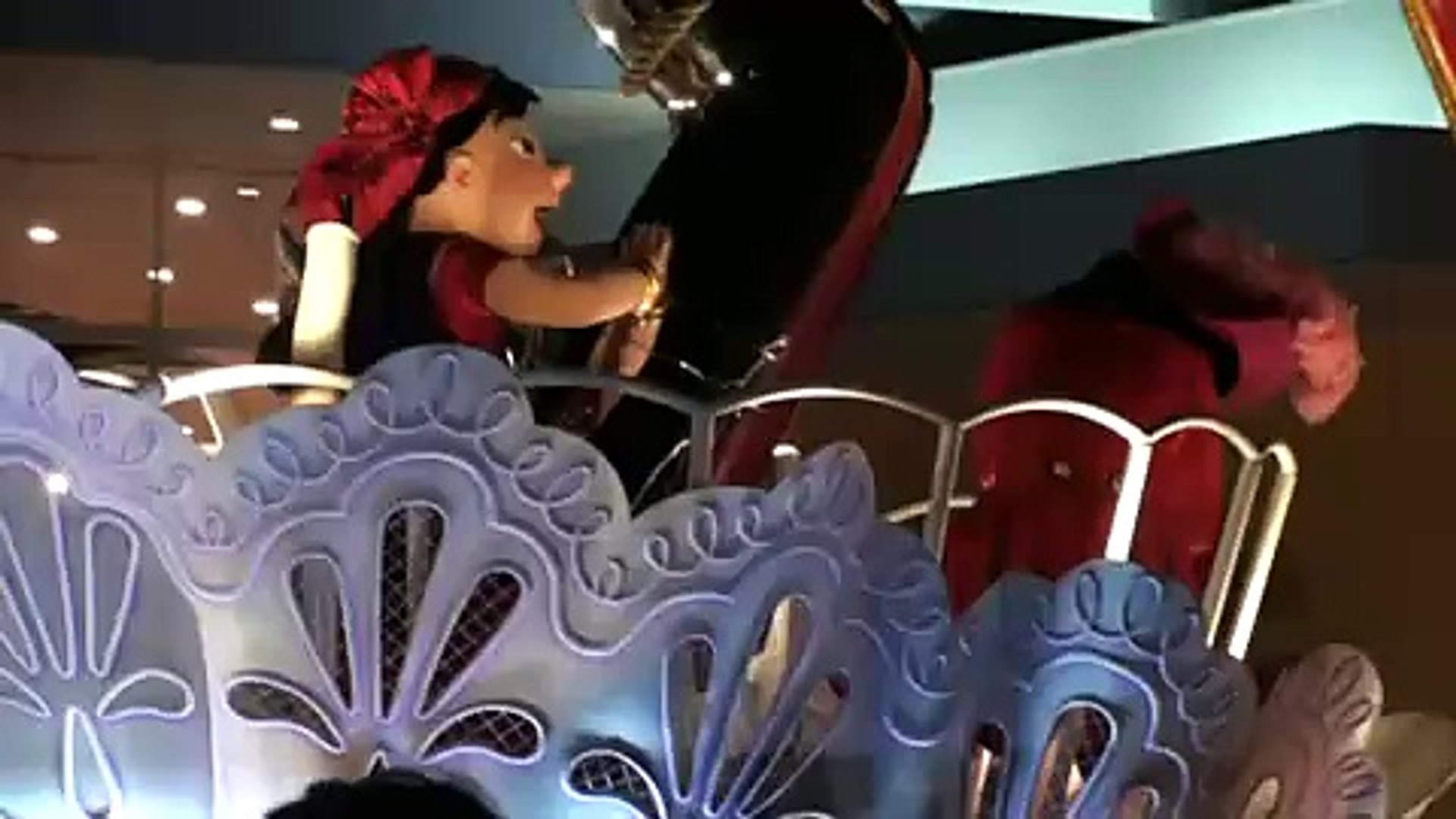 Tdl ディズニー ハロウィーン パレード バンザイ ヴィランズ リロ スティッチ フロート デジタルフルハイビジョン Video Dailymotion