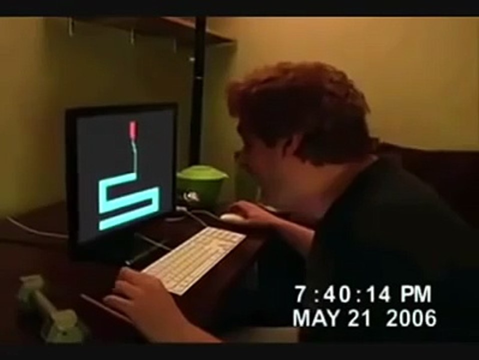 Korkudan altna scan adam