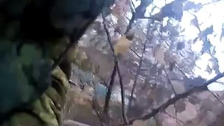 Ополченцы бьют по украинским позициям / Militias shooting at the checkpoint Ukrainian military