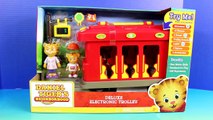 Daniel Tigers Neighborhood Deluxe Eloctronic Trolley With Elmo Cookie Monster Barney & Caillou