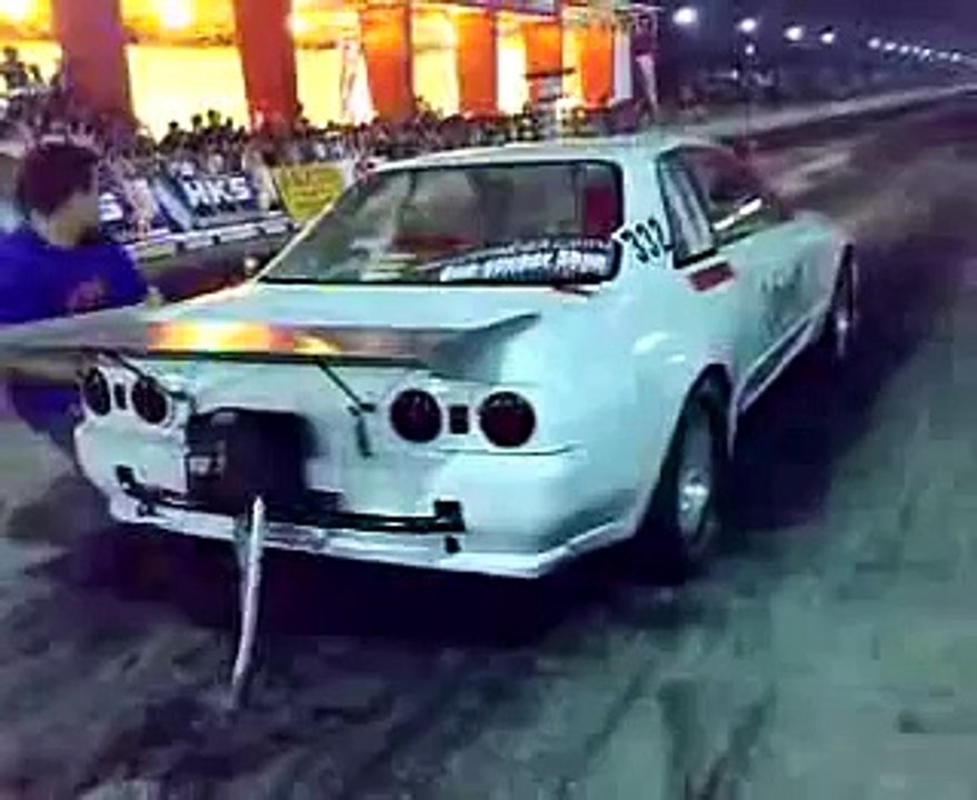 Nissan Skyline GTR 32 1500HP 1.2sec(0-100 kmh)