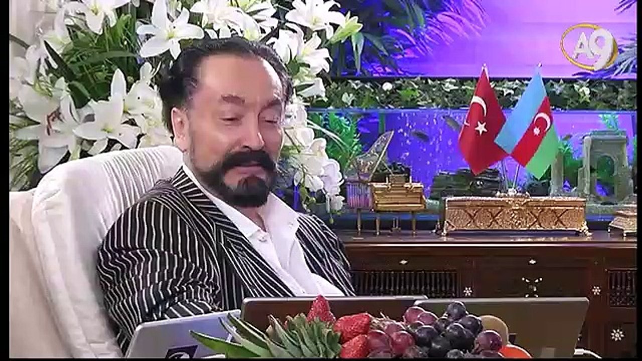Peygamberimiz (sav); Hz. Mehdi (as)’a ümmet çok ilgi gösterecek ama o kalabalıktan sıkılacaktır.