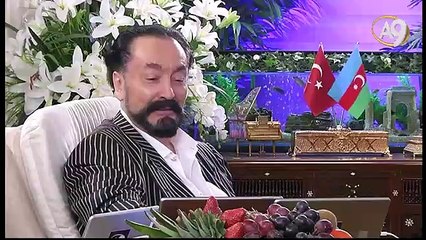 Peygamberimiz (sav); Hz. Mehdi (as)’a ümmet çok ilgi gösterecek ama o kalabalıktan sıkılacaktır.