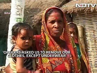 Des candidats passent l'examen en sous-vêtements en Inde