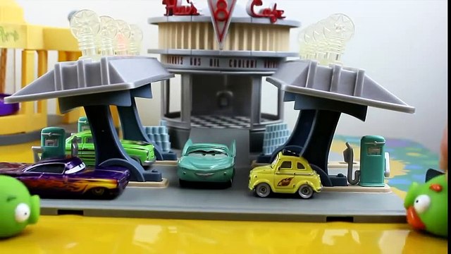 Disney Pixar Cars Flo's V8 Cafe gets taken over by the Angry Birds' Green Pigs!
