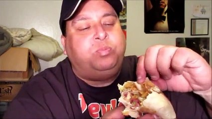 Taco Bell® BLT Crunchwrap Slider REVIEW!