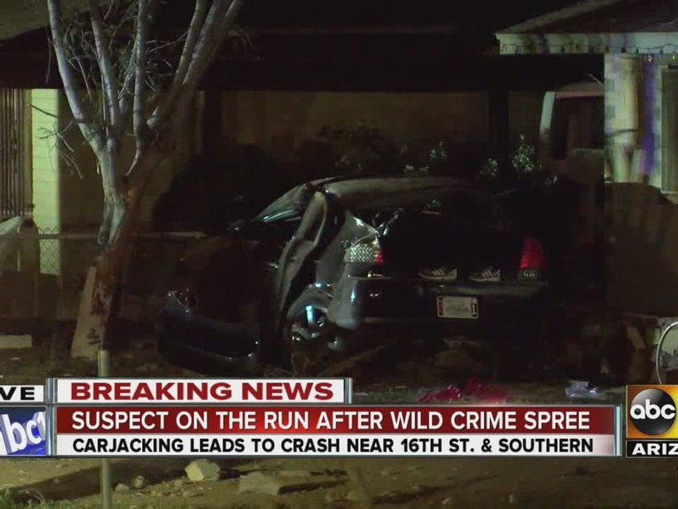Suspect on the run after wild chase in Phoenix