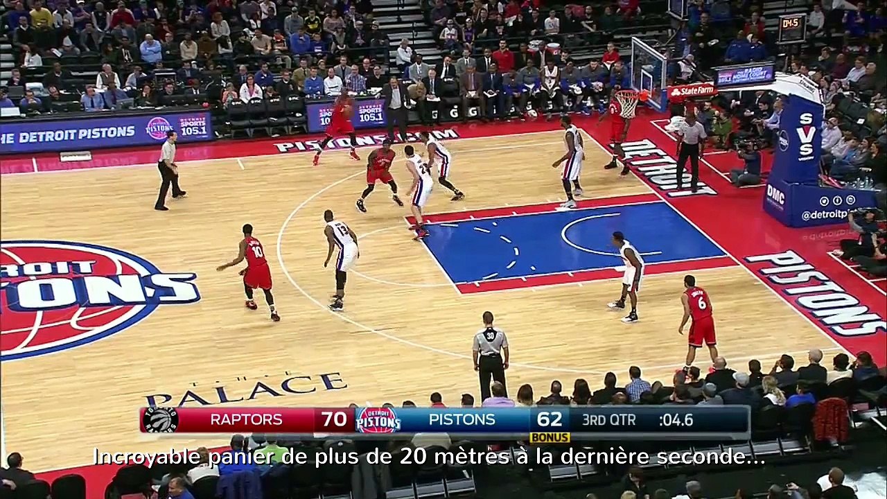 Incroyable panier de plus de 20 mètres à la dernière seconde...