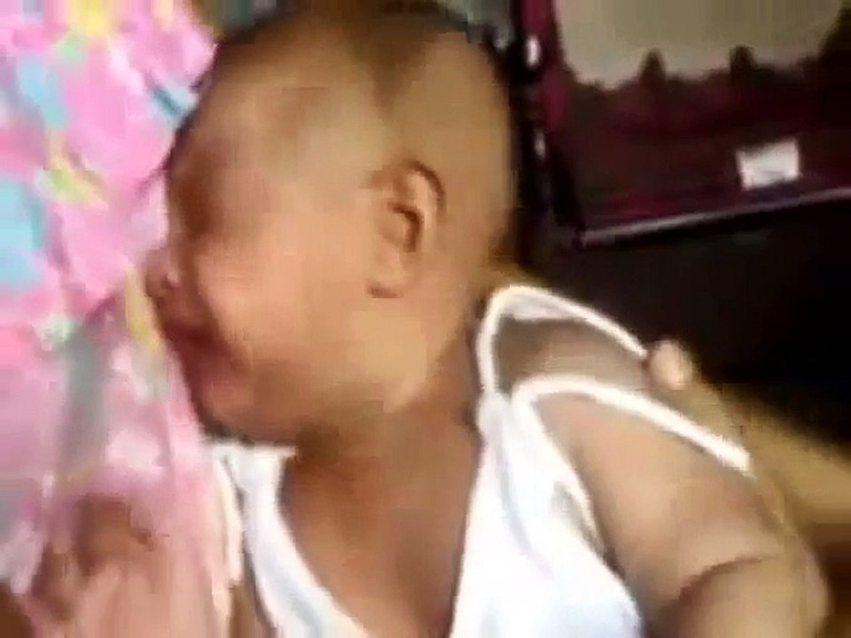 how to feeding a baby fun