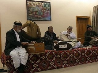 Mehfil Circuit House 08-01-2016 Hafizabad Asgher Mehndi Ae Dost Zara Aor Qareeb e Ragh e Jaan Ho_x264