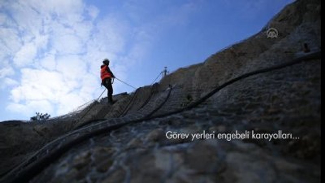 Multimedya Web Belgeseli) - "Karayollarının Örü...