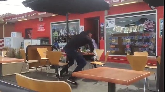 مزاق کی بھی کوئی حد ہوتی ہے