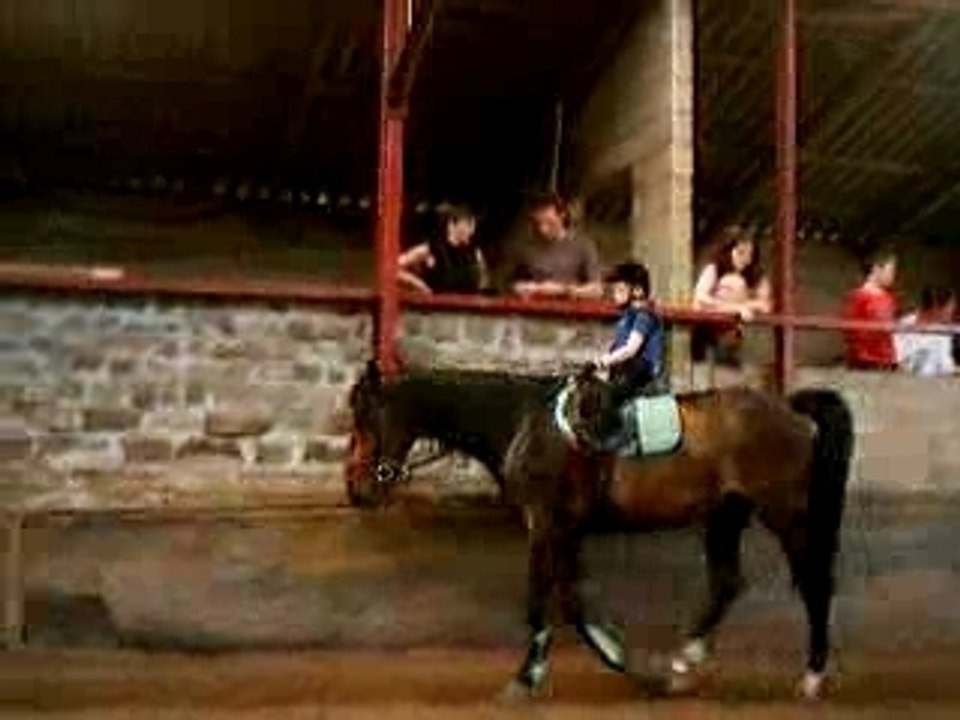 mais qu'il est petit