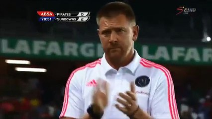 Afrika'da inanılmaz frikik!