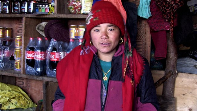 Népal : les survivants du séisme à l'épreuve de l'hiver