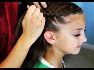 прическа - коса в цветке ---- hairstyle - tress in flower