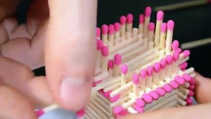 Kibrit Evin Yanıp Yok Oluşu!