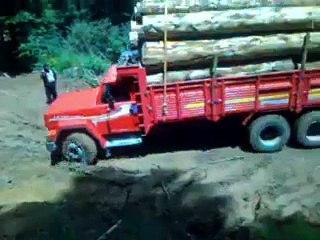 Artvin'de Devrilmeyen Kamyon Yok Böyle Bir Şey