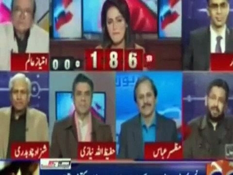 Clash between saleem safi and ayesha bakhsh