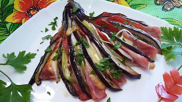 Блюда из баклажан. Фаршированные баклажаны. Хвост павлина или Веер Закуска из баклажана
