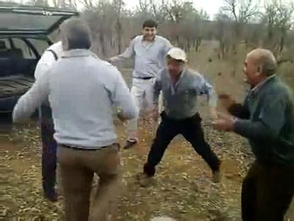 Les vieux font du break dance .