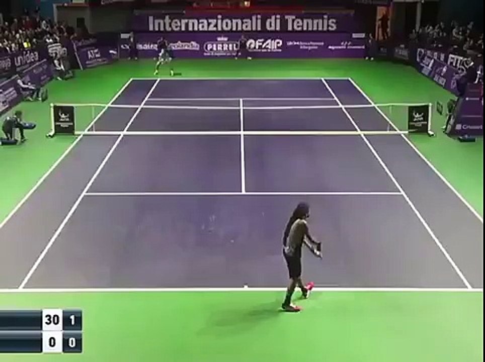 Tennis - Joli point de Dustin Brown à Bergame