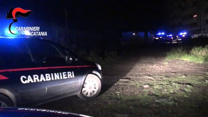 Download Video: Itali, operacion kundër mafias kataneze; mbi 100 të arrestuar - Top Channel Albania - News - Lajme